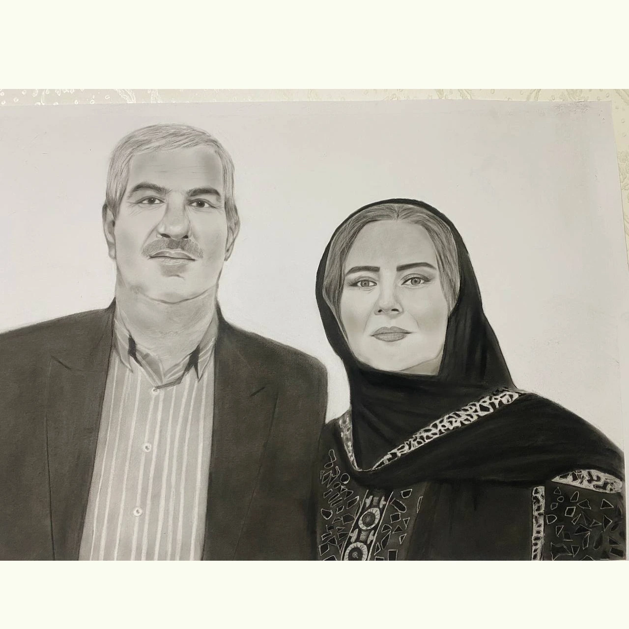 نقاشی «سیاه قلم - طراحی چهره»